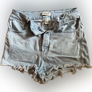 Forever21 SHORT SHORTS 🔥.  Size 26 (26in waist) - Great condition, worn once